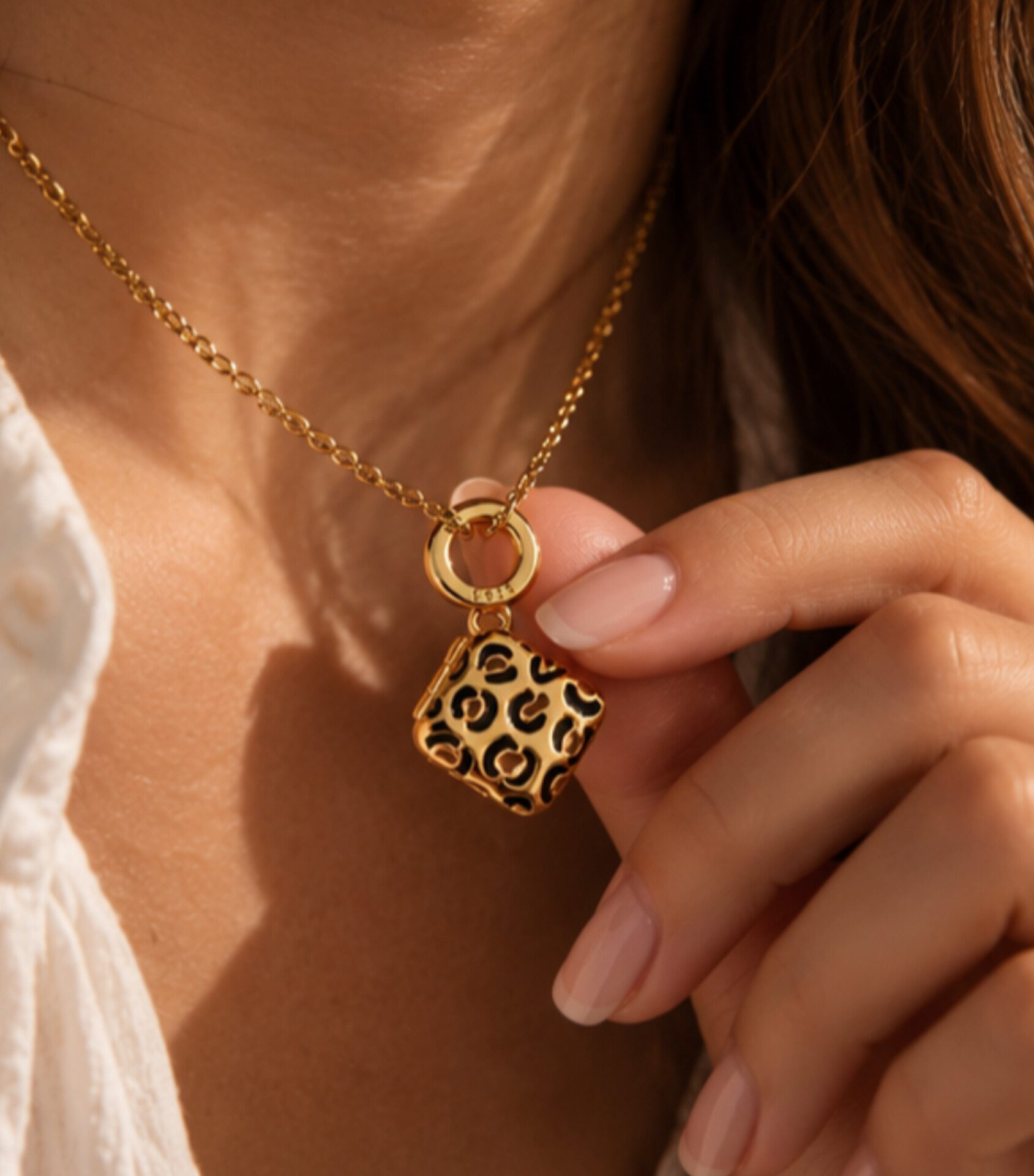 Cadena Girl - Imagen 3